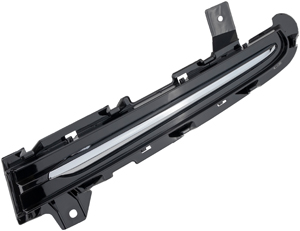 Front bumper moulding left