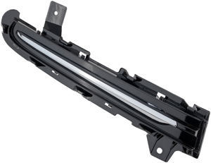 Front bumper moulding right